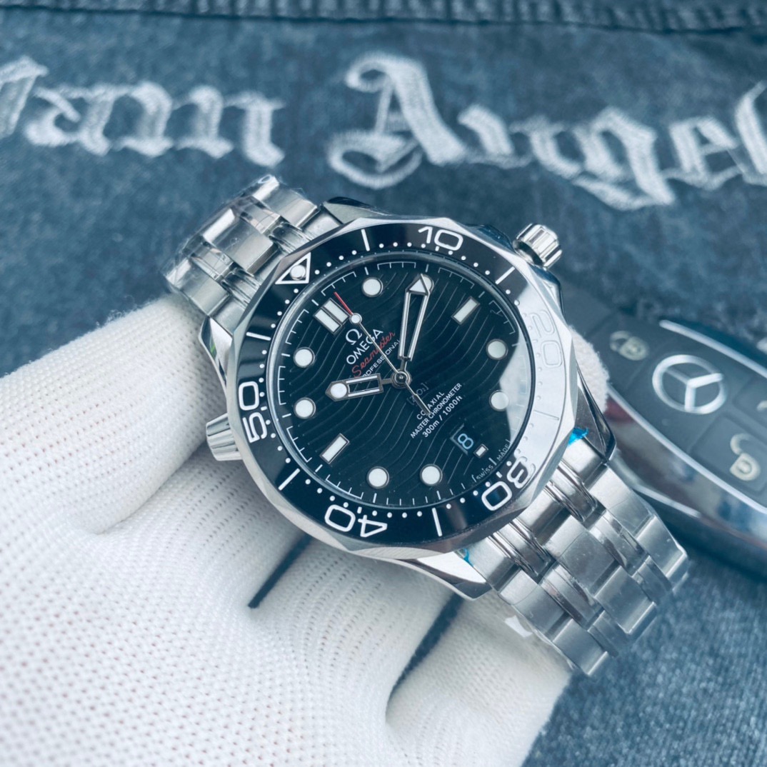 Omega Seamaster 300
