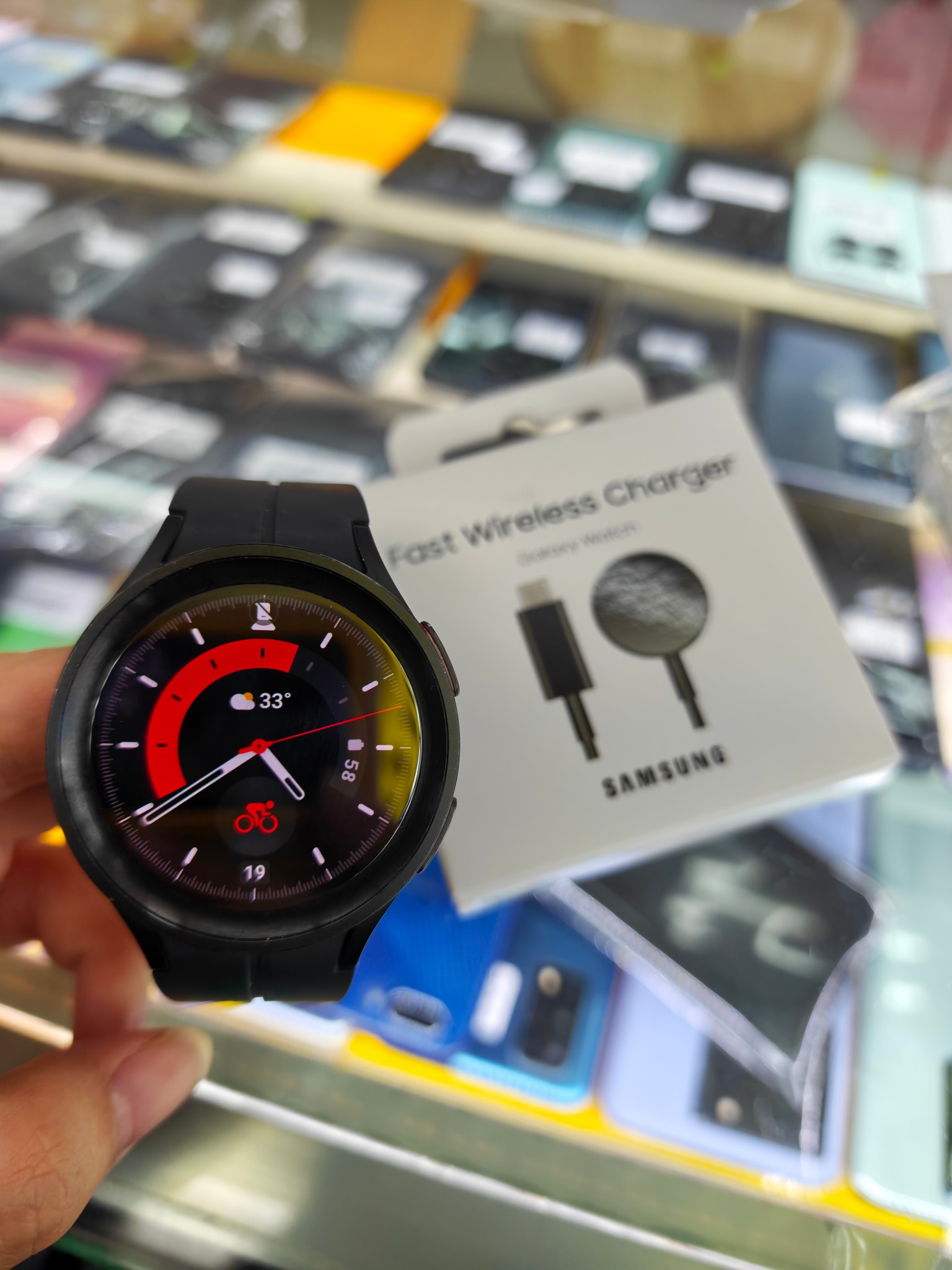• Samsung Watch Series 5
